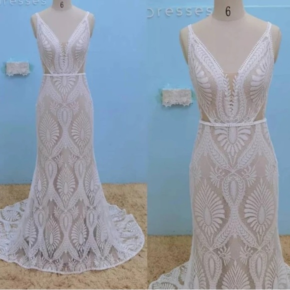 Lace Boho Wedding Gown (size 2) - Picture 4 of 5